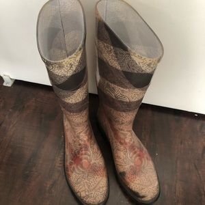 BURBERRY Rainboots ✨ Size 9 (Euro 40)